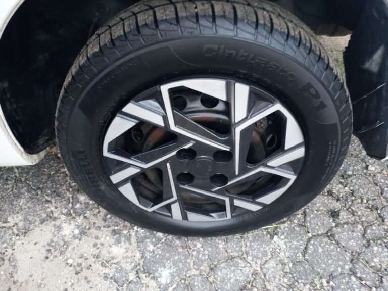 a0b83eb1-2d49-4cda-8dcc-02553e1a4236